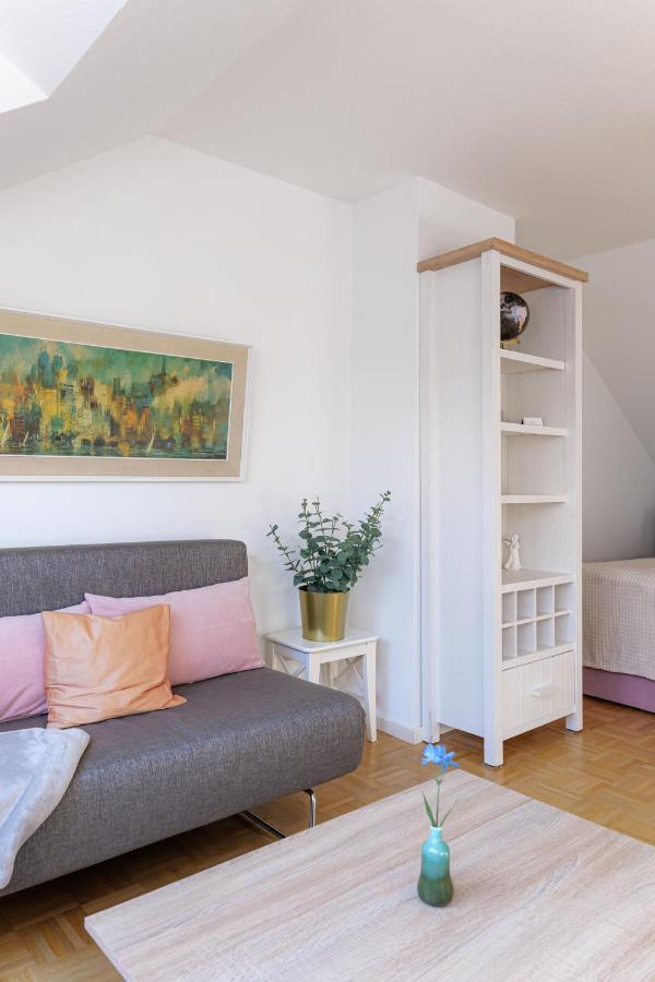Appartement West44 Mit Netflix & Prime Duisburg
